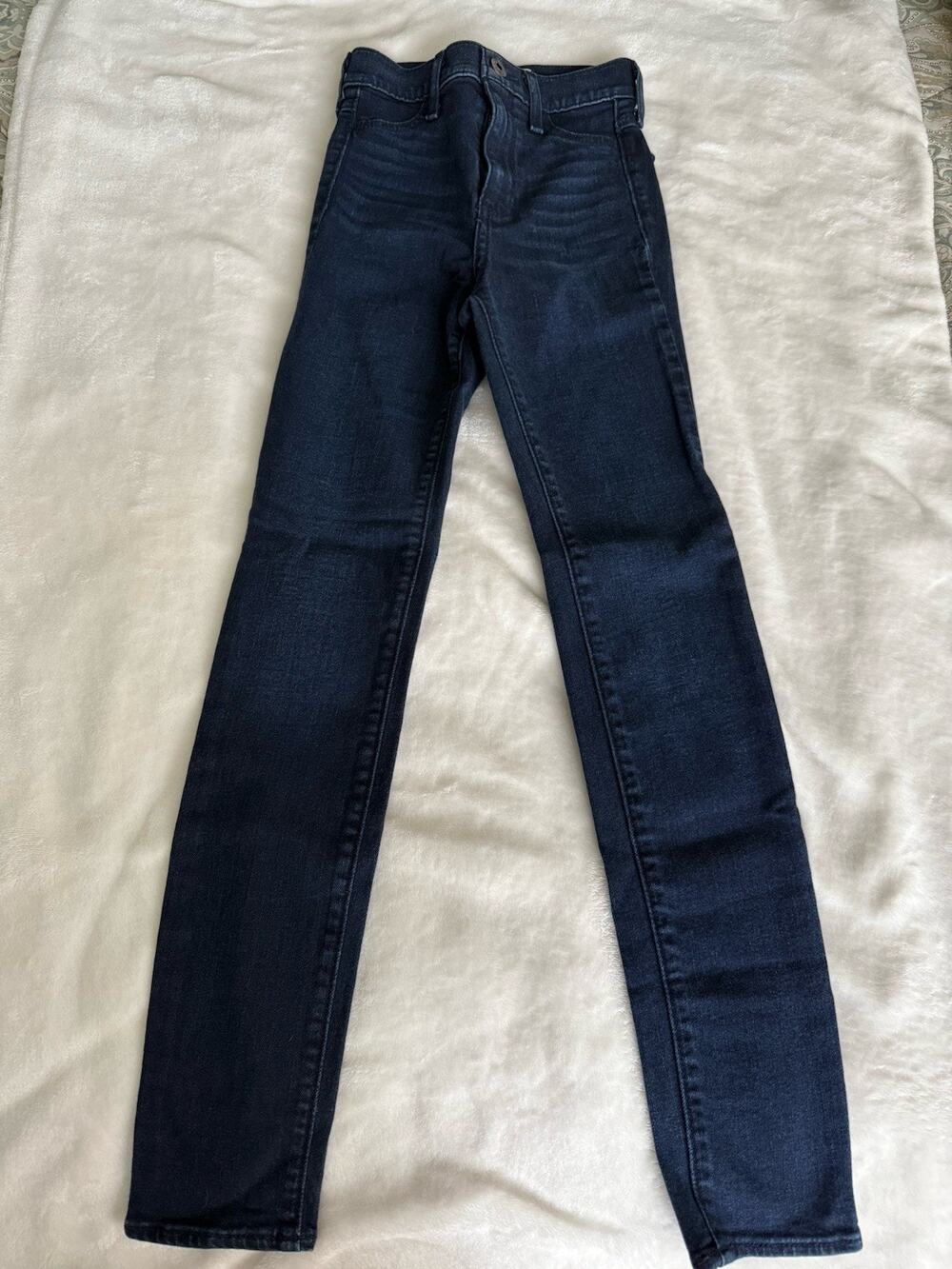 Abercrombie Kids Girls Skinny Jeans Size 10 Slim Dark Wash Excellent Condition